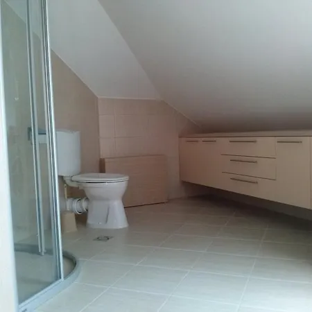 Fuegefa Vendeghaz Daire